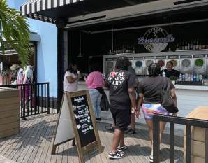 Boardwalk Billy's: Frozen Daiquiri Bar