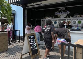 Boardwalk Billy's: Frozen Daiquiri Bar