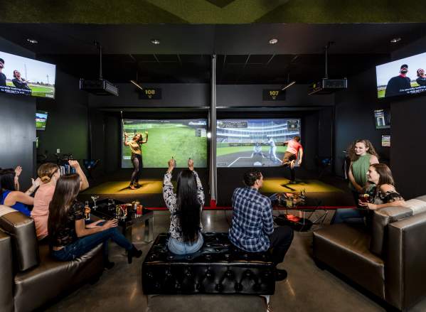 TopGolf Swing Suite, Bar & Kitchen