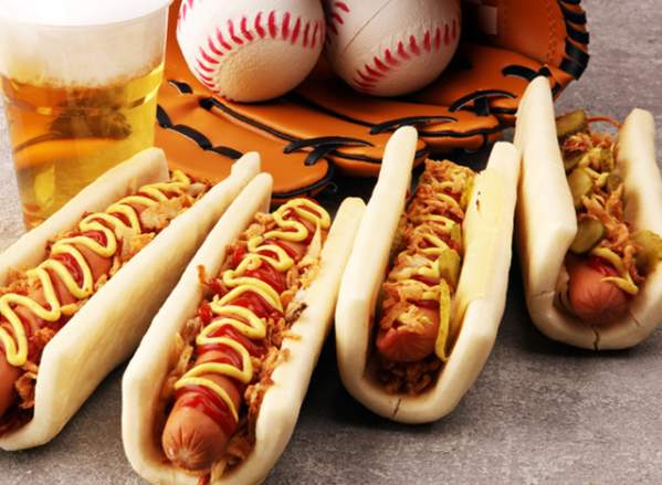 Dollar Dogs for Phillies Games at Cardinal