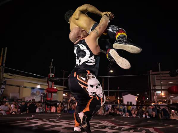 Knee High Knuckle Buster Micro Wrestling