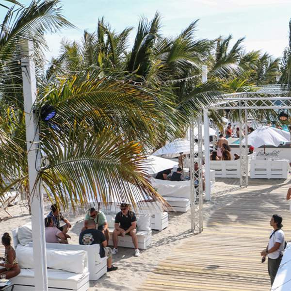 Bungalow Restaurant, Beach Bar and Hookah Lounge