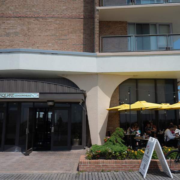 The Queen Bean Bistro