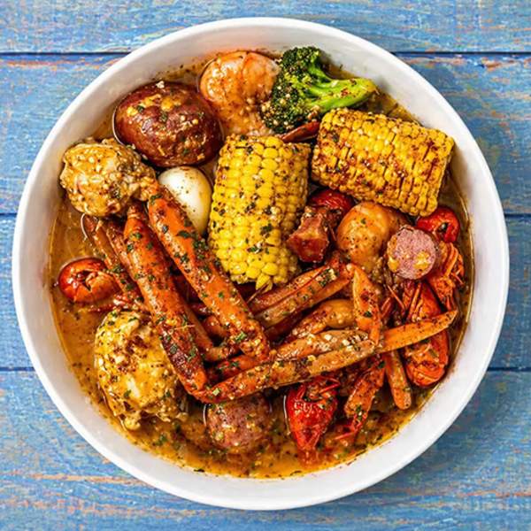 Platters Seafood & Soul Food at Tanger Outlets