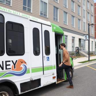 Jitney-Talent Stepping On