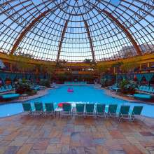 The Pool_Harrahs_02