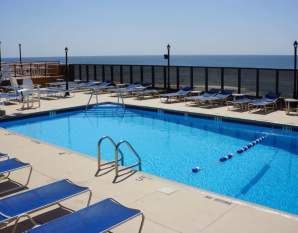 Blue Parrot Bar & Pool Deck