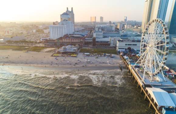 Beach & Boardwalk