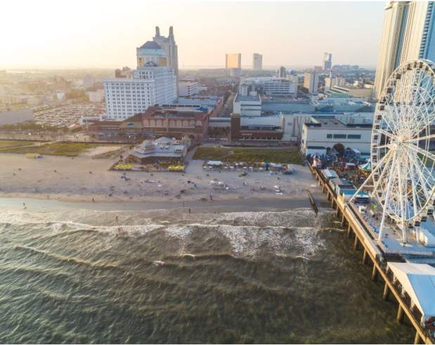 Beach & Boardwalk