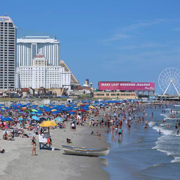Beach with crowd