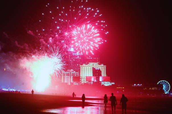 Fireworks_ beach pov