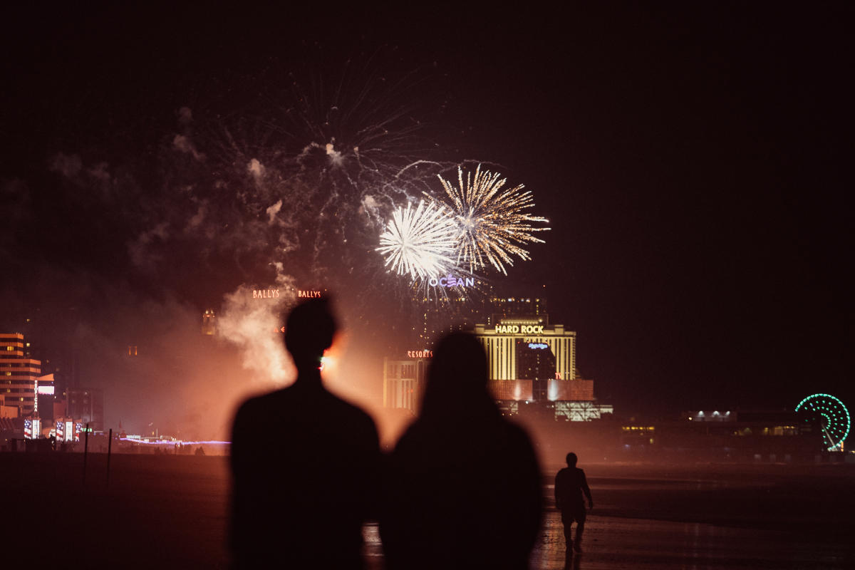 Beach-Fireworks