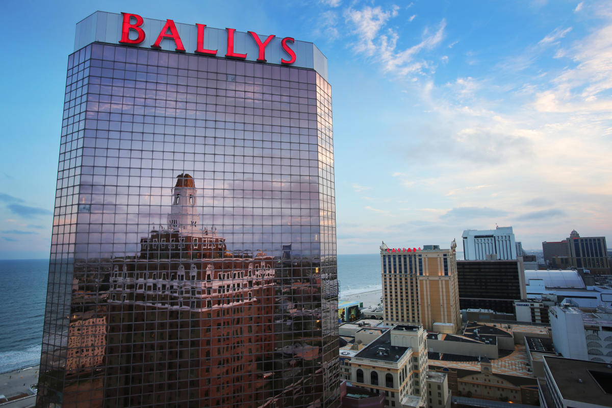 Ballys_02