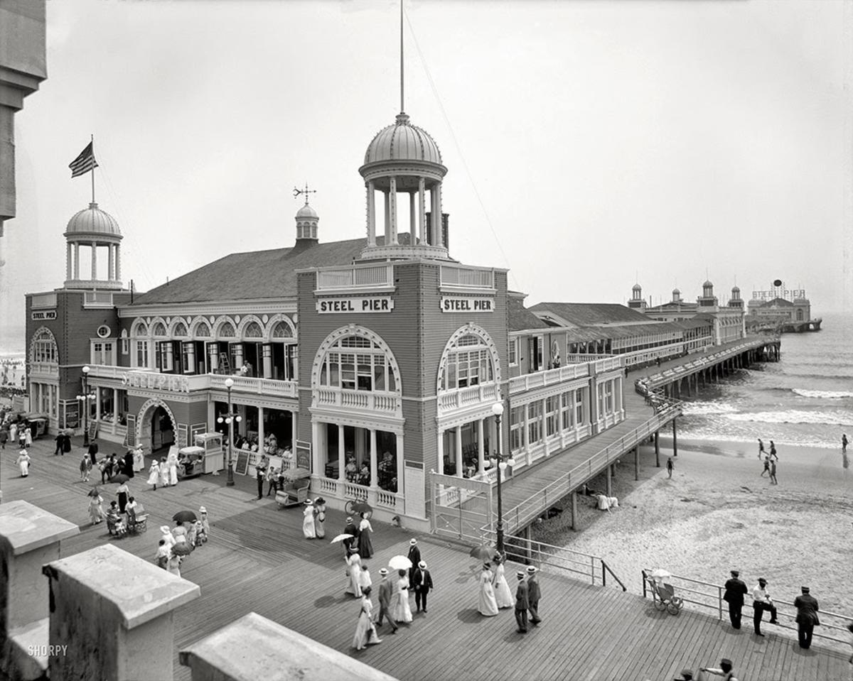 Historic_Steel Pier