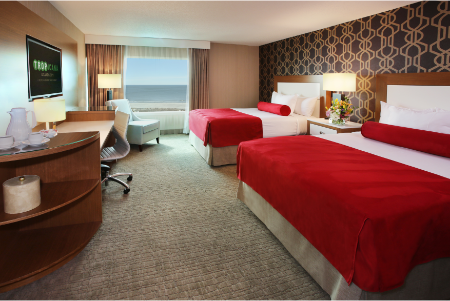 Golden Nugget_Hotel Room_02