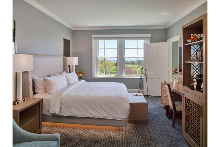 King Bedroom - Golf.jpg