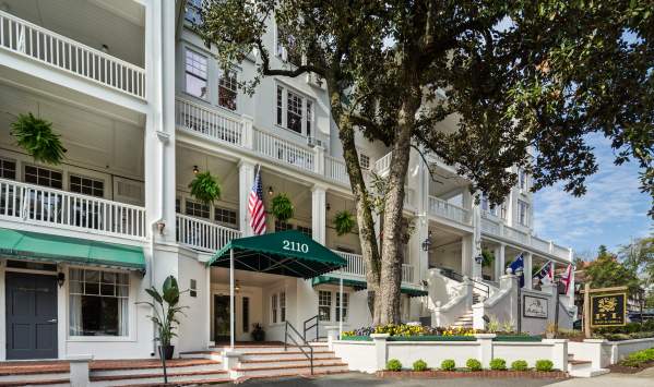 The Partridge Inn Augusta, Curio Collection by Hilton