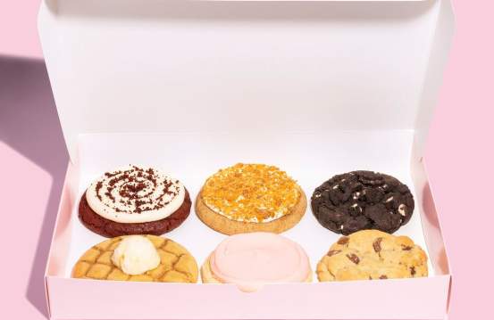 Crumbl Cookies Riverwatch