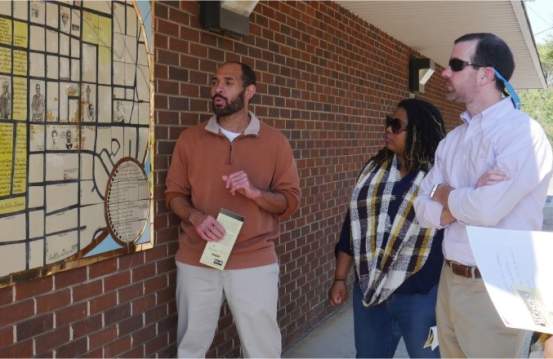 Golden Blocks Walking Tour