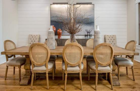 Merry's Home Furnishings