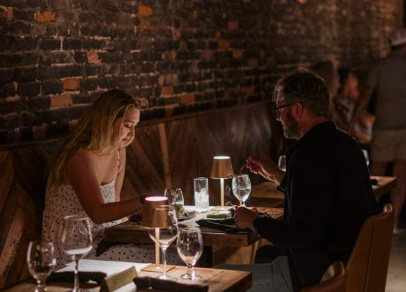 Wine & Dine