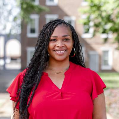 KaylaJefferson_Headshot2025_FORUSE