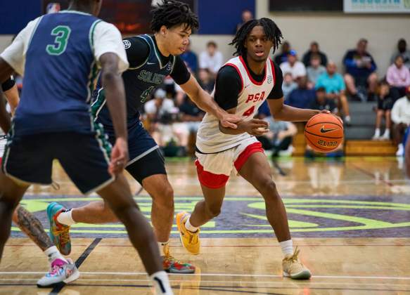 Nike EYBL Peach Jam - Youth Playing Basketball