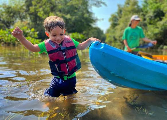 kid friendly; tours; kayak; outdoors