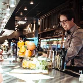 craft and vine bartender full size