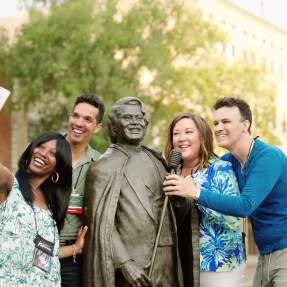 James Brown Statue - Group