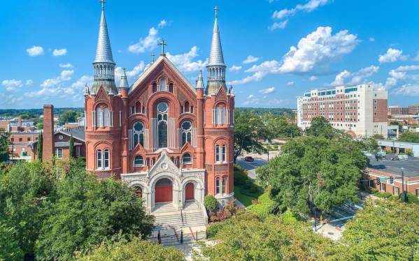 History - Sacred Heart Cultural Center