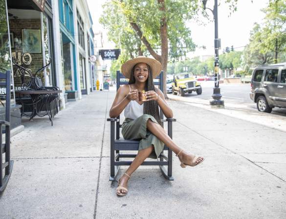 nightlife; downtown; stillwater; taproom