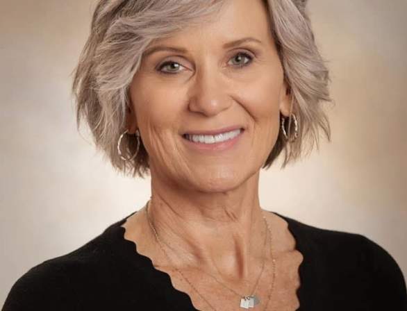 Liz Bodiford Headshot