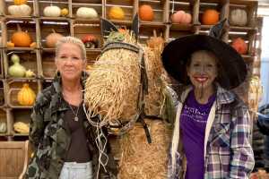 Women at Good Earth Produce during Fall Season