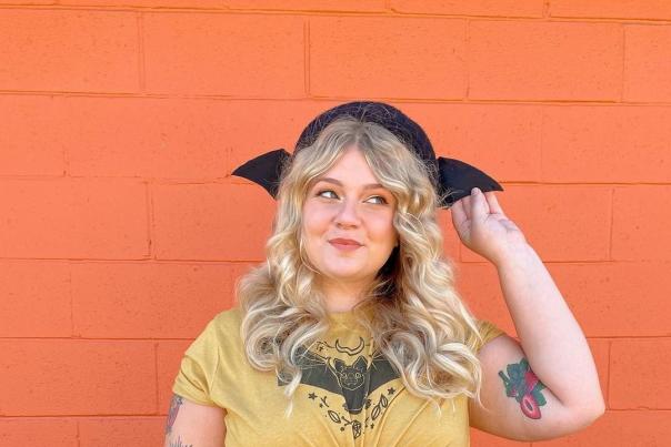 Halloween feat. Taylor