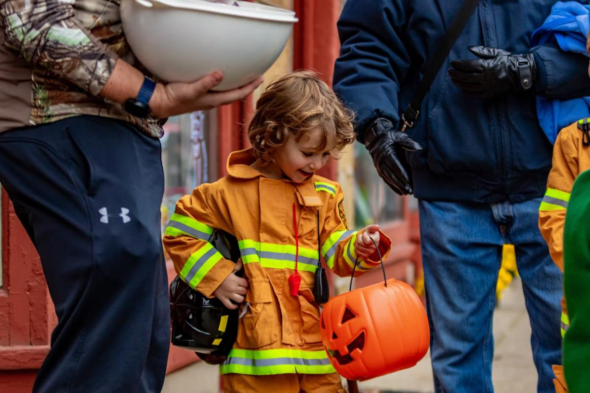 Firefighters Costume Parade | Marshall, MI