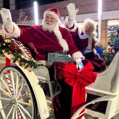 Where to find Santa Claus in Calhoun County