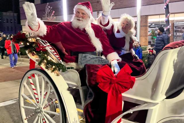 Where to find Santa Claus in Calhoun County