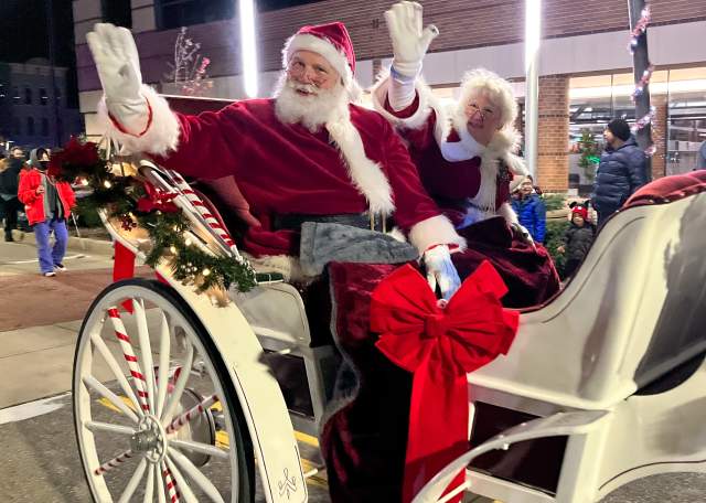 Where to find Santa Claus in Calhoun County
