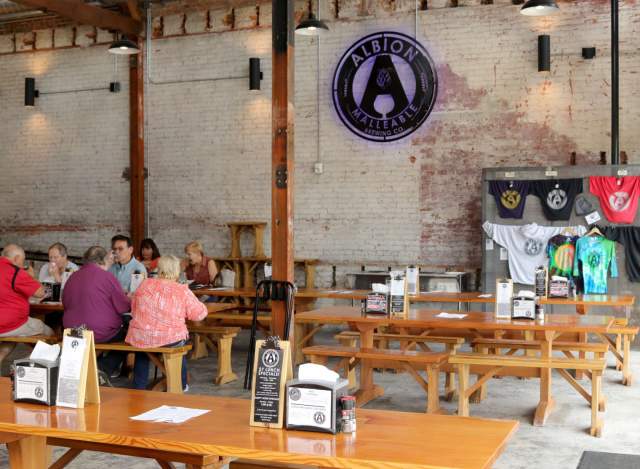 Find burgers, gangsters and baby goats in Albion