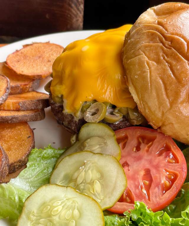 Flavor profile: Clara’s menu has something for everyone