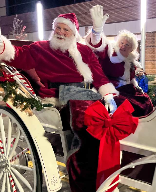 Where to find Santa Claus in Calhoun County