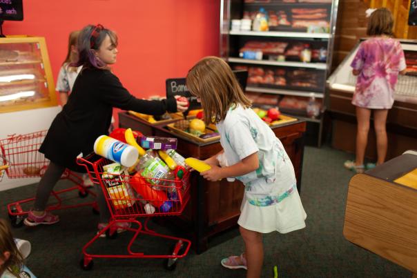 Kids 'N' Stuff is a hands-on museum for kids that inspires imaginative play and curious minds.