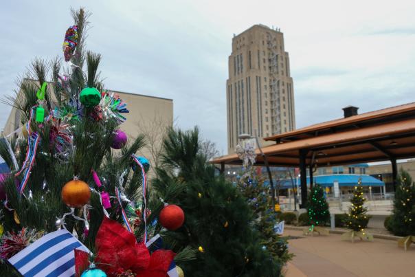 Families came downtown for a bazaar, free hot drinks and horse-drawn carriage rides.