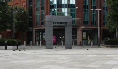 Belfast Literary Tour | Walking Tour