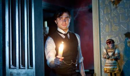 The Woman In Black + Halloween Storytelling With Aoibheann 'The Banshee'