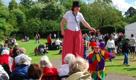 Sir Thomas & Lady Dixon Park