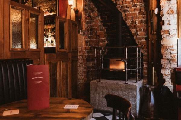 The Linen Hall Bar