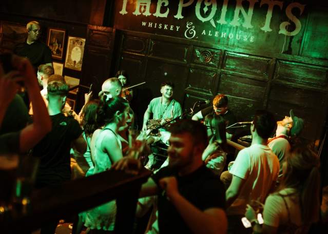The Points Bar