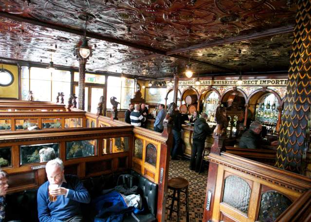 Crown Liquor Saloon